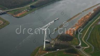 荷兰江船<strong>轮渡</strong>风力发电机组生态航空全景图